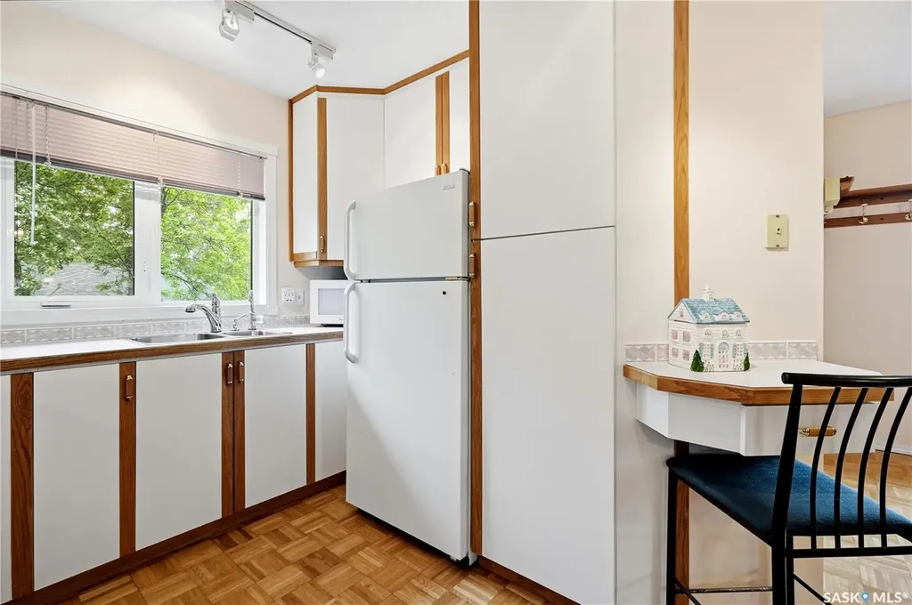 21 Pelican Street W Wood River Rm No. 74 SK S0H 2K0