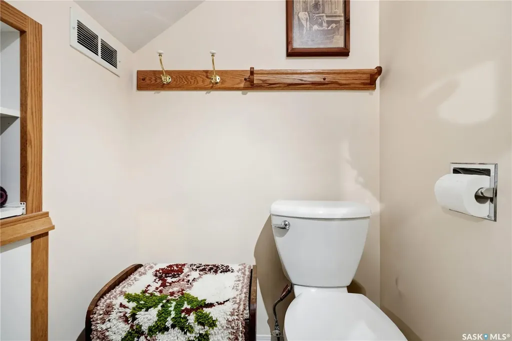 21 Pelican Street W Wood River Rm No. 74 SK S0H 2K0