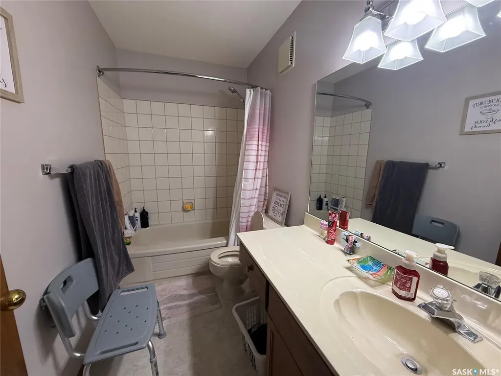 432 Heritage Drive Estevan SK S4A 2P6