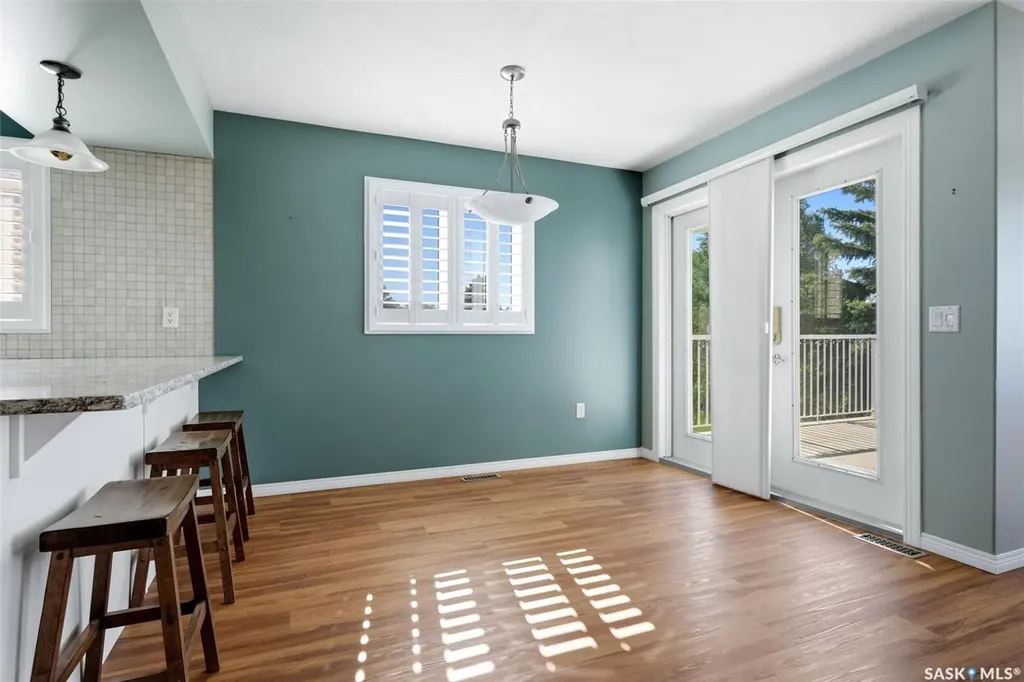 3407 Bishop Crescent E Regina SK S4Z 1A1