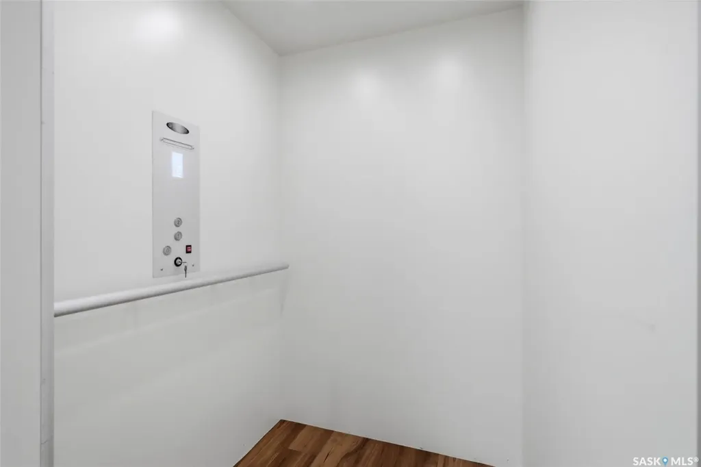3407 Bishop Crescent E Regina SK S4Z 1A1