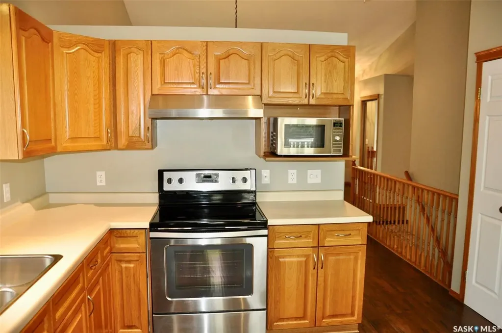 215 Berini Drive Saskatoon SK S7H 4L4