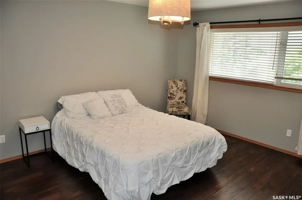 215 Berini Drive Saskatoon SK S7H 4L4