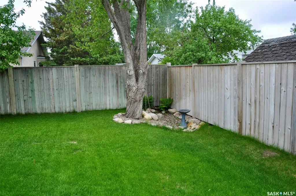 215 Berini Drive Saskatoon SK S7H 4L4