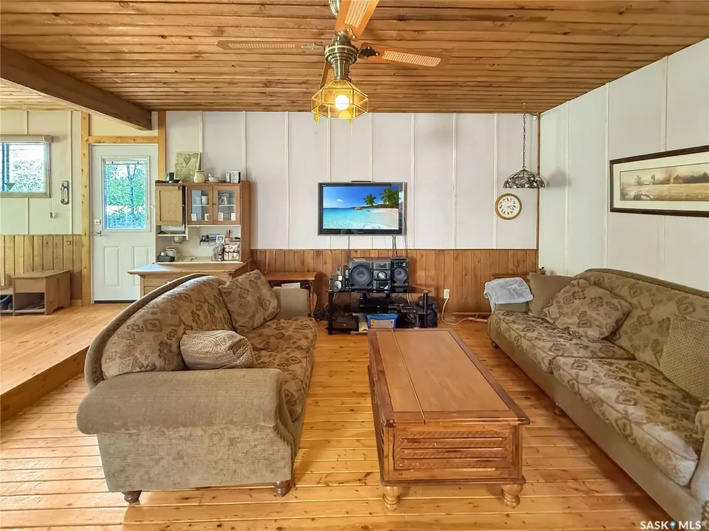 26 Lakeshore Drive Candle Lake SK S0J 3E0