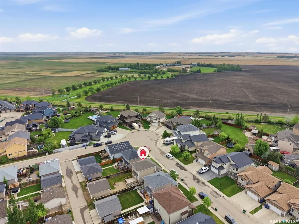 1227 Willowgrove Court Saskatoon SK S7W 0A8