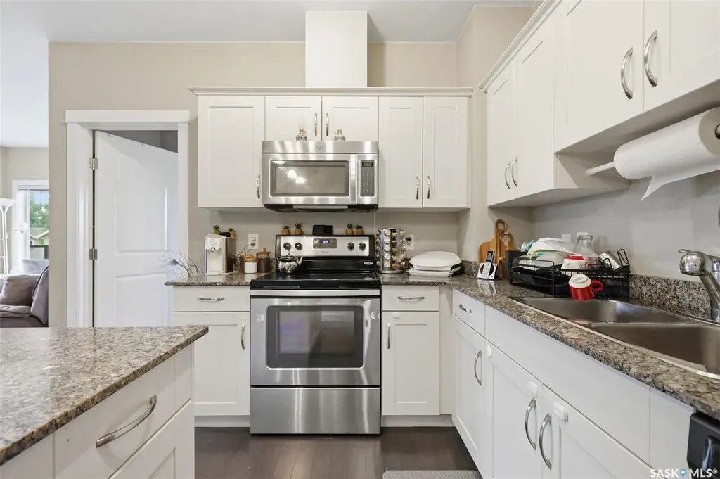 702 Hart Road Saskatoon SK S7M 4P4