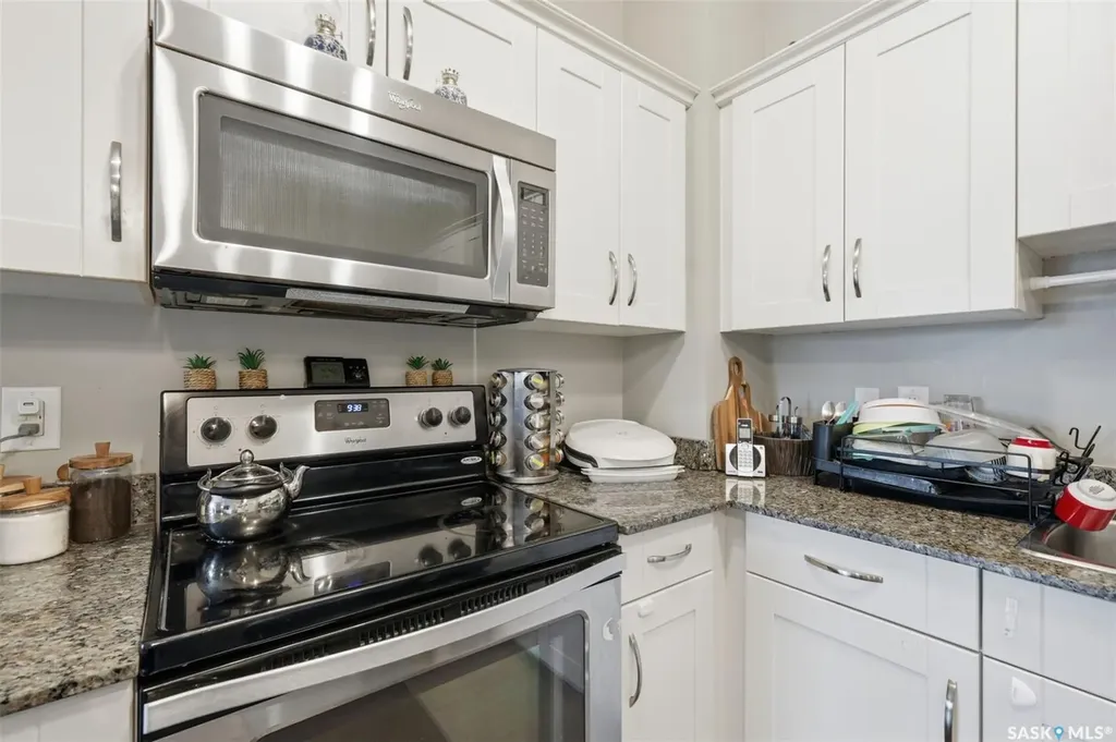 702 Hart Road Saskatoon SK S7M 4P4