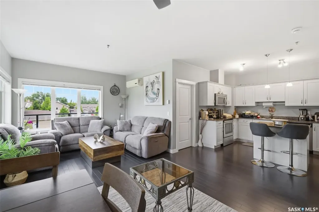 702 Hart Road Saskatoon SK S7M 4P4