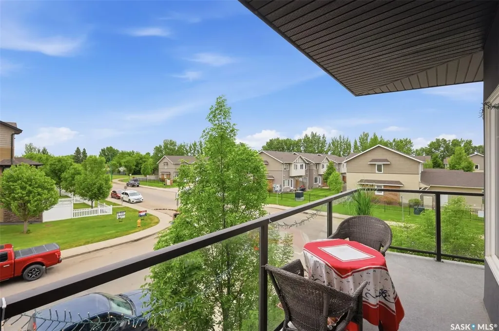 702 Hart Road Saskatoon SK S7M 4P4