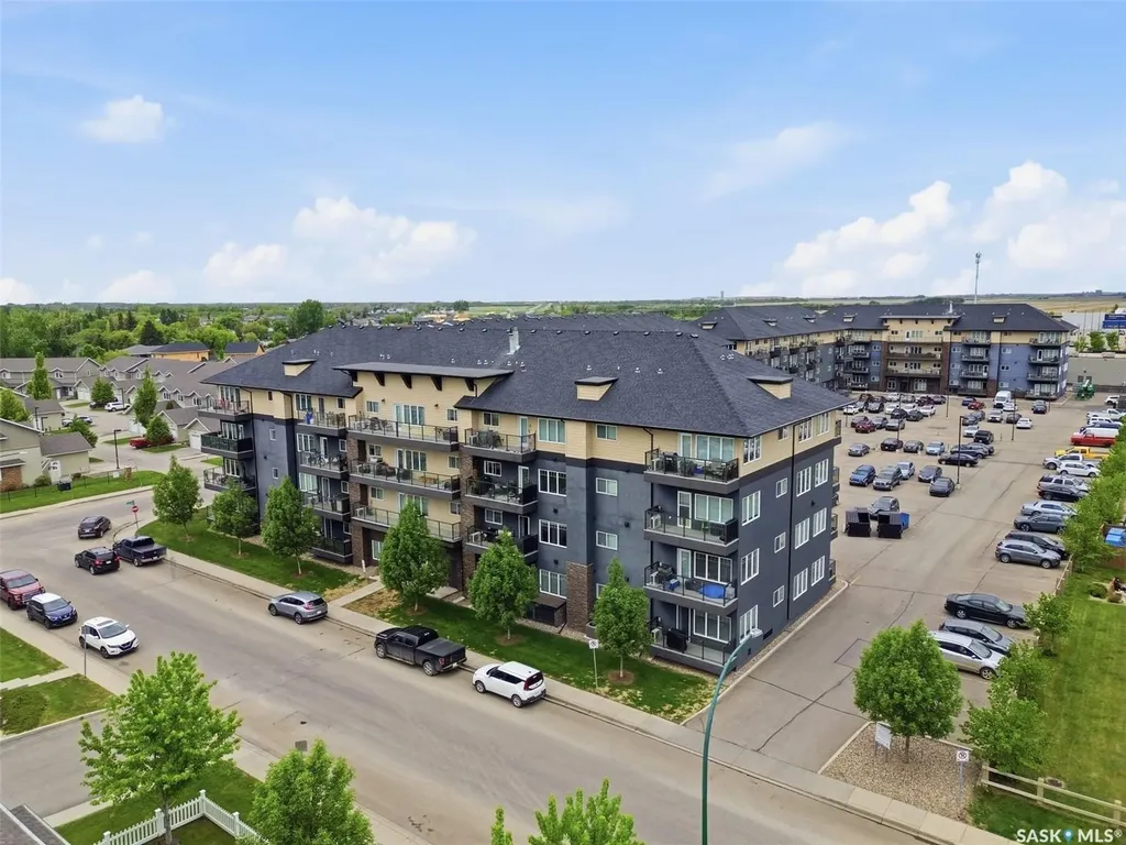 702 Hart Road Saskatoon SK S7M 4P4