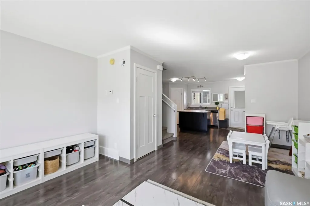 522 Cornish Road Saskatoon SK S7T 0Z4