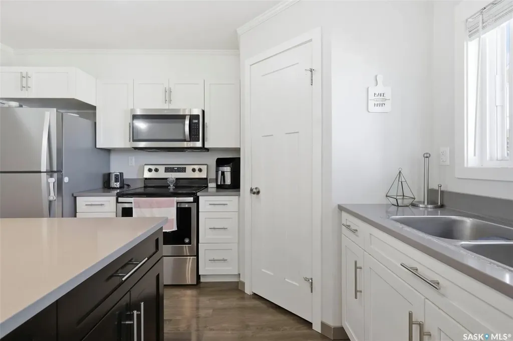 522 Cornish Road Saskatoon SK S7T 0Z4