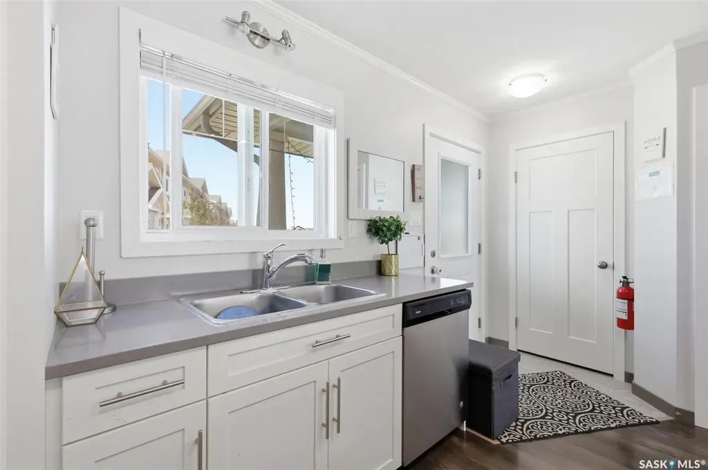 522 Cornish Road Saskatoon SK S7T 0Z4