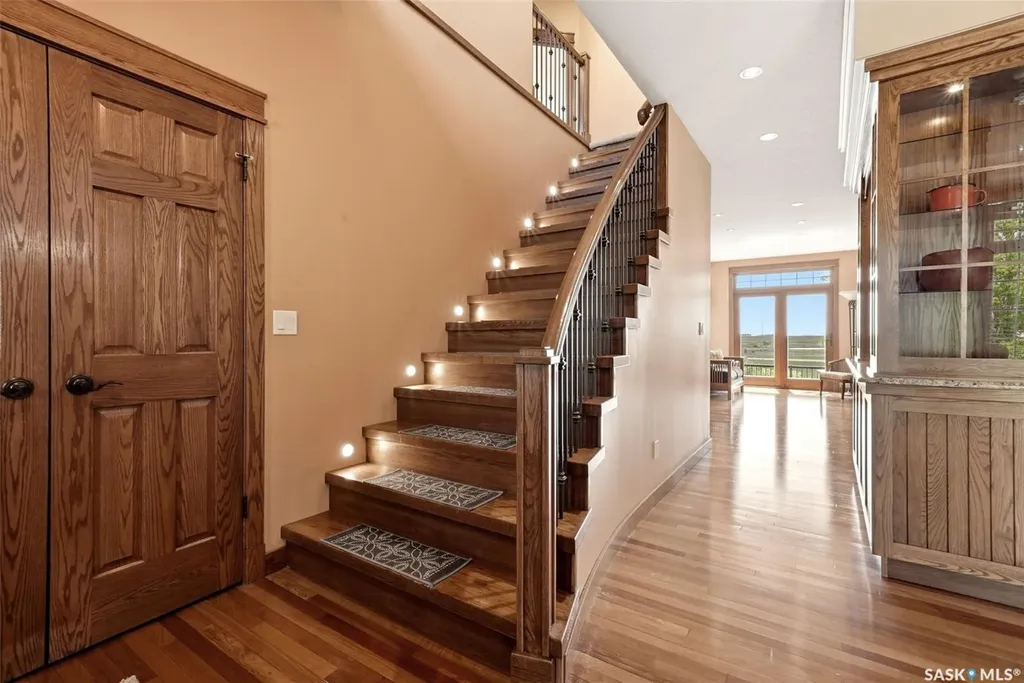 12043 Wascana Heights Regina SK S4V 3E2