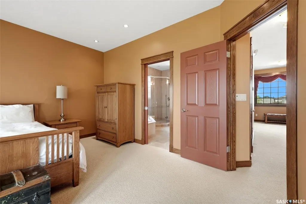 12043 Wascana Heights Regina SK S4V 3E2