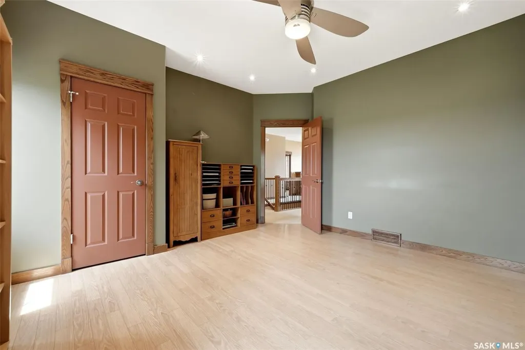 12043 Wascana Heights Regina SK S4V 3E2