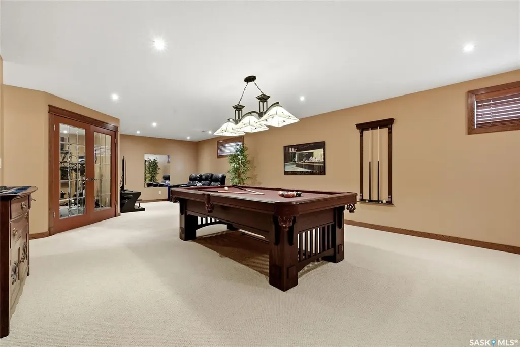 12043 Wascana Heights Regina SK S4V 3E2