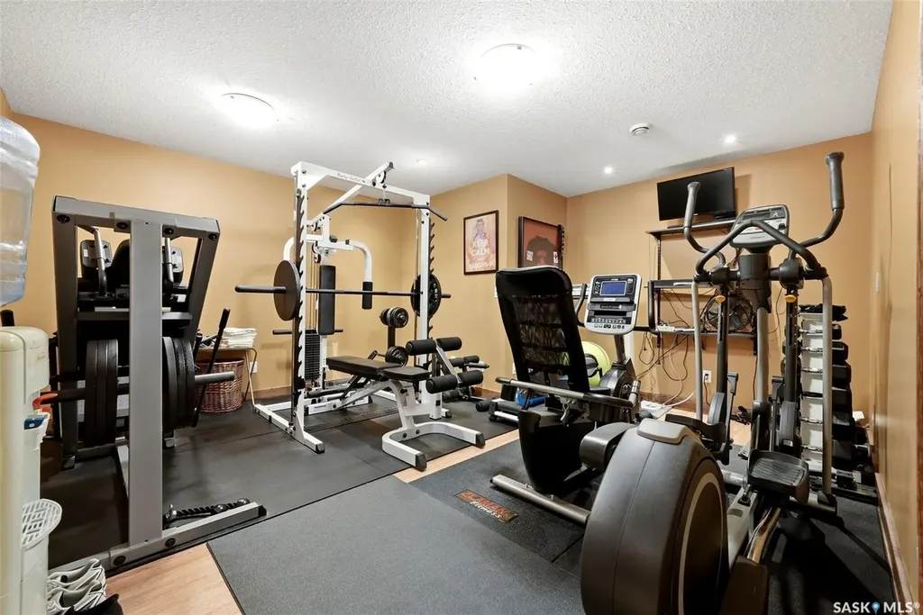 12043 Wascana Heights Regina SK S4V 3E2
