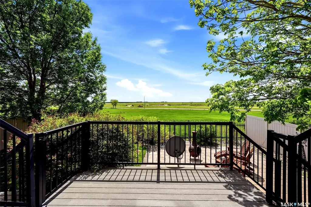 12043 Wascana Heights Regina SK S4V 3E2