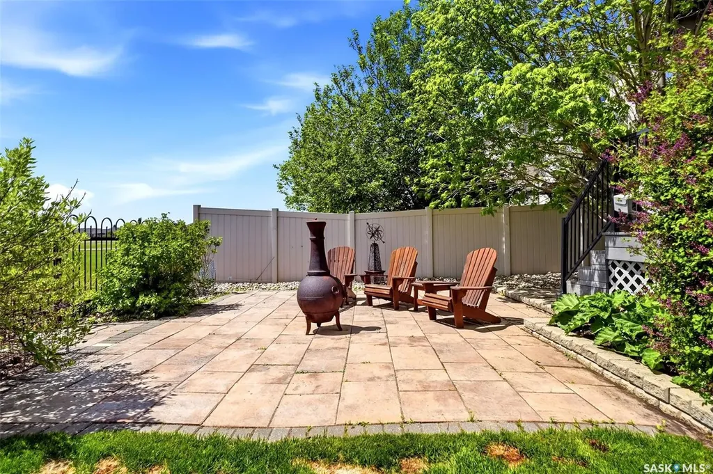 12043 Wascana Heights Regina SK S4V 3E2