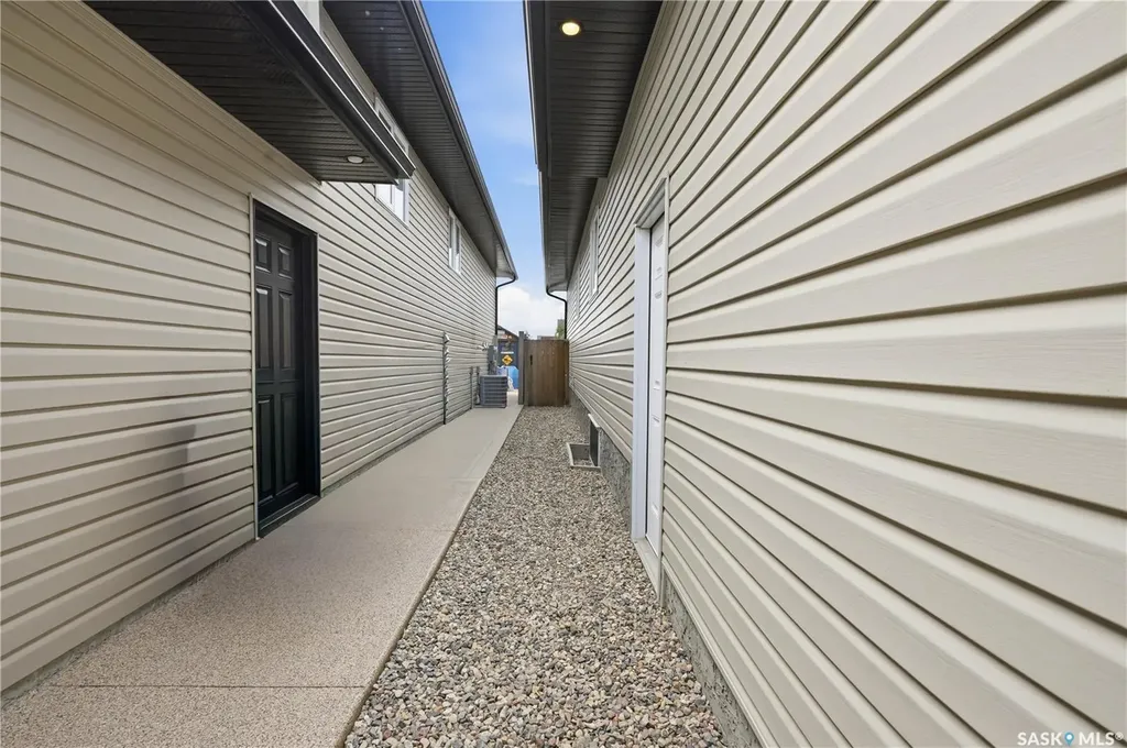 705 Gowan Road Warman SK S0K 4S2