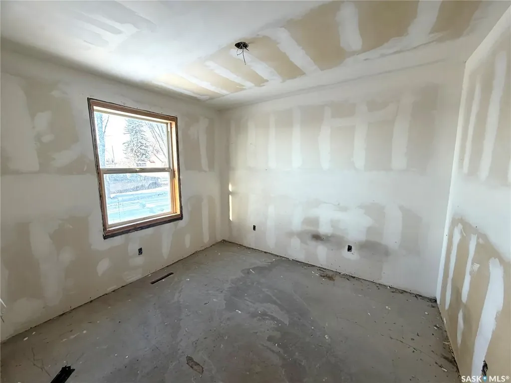 1246 96th Street North Battleford SK S9A 3W5
