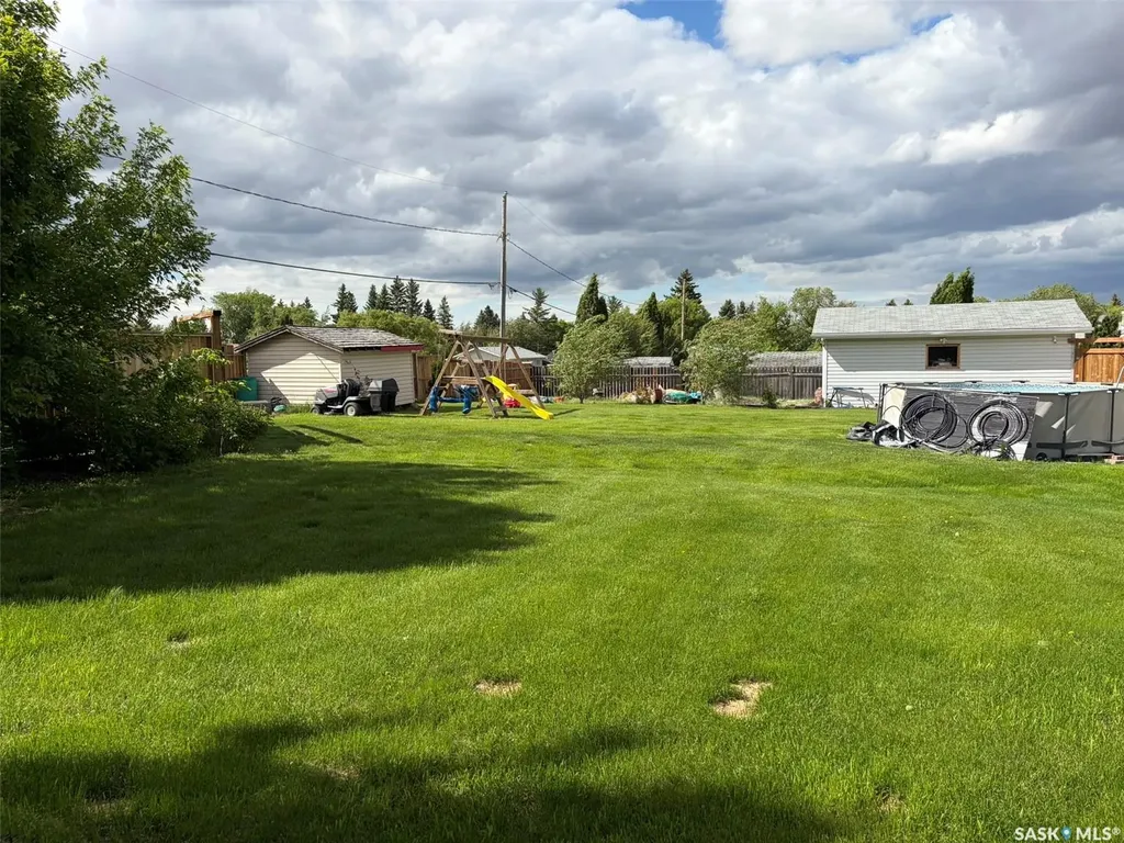 105 5th Street E Birch Hills SK S0J 0G0