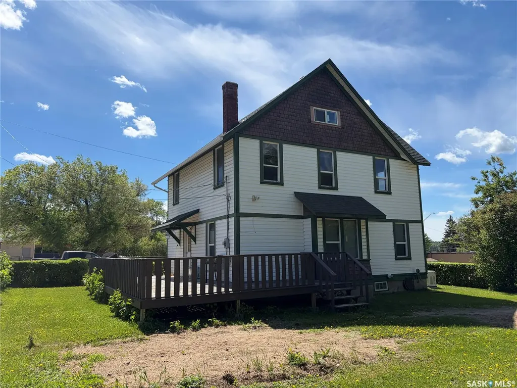 102 2nd Avenue N Big River SK S0J 0E0