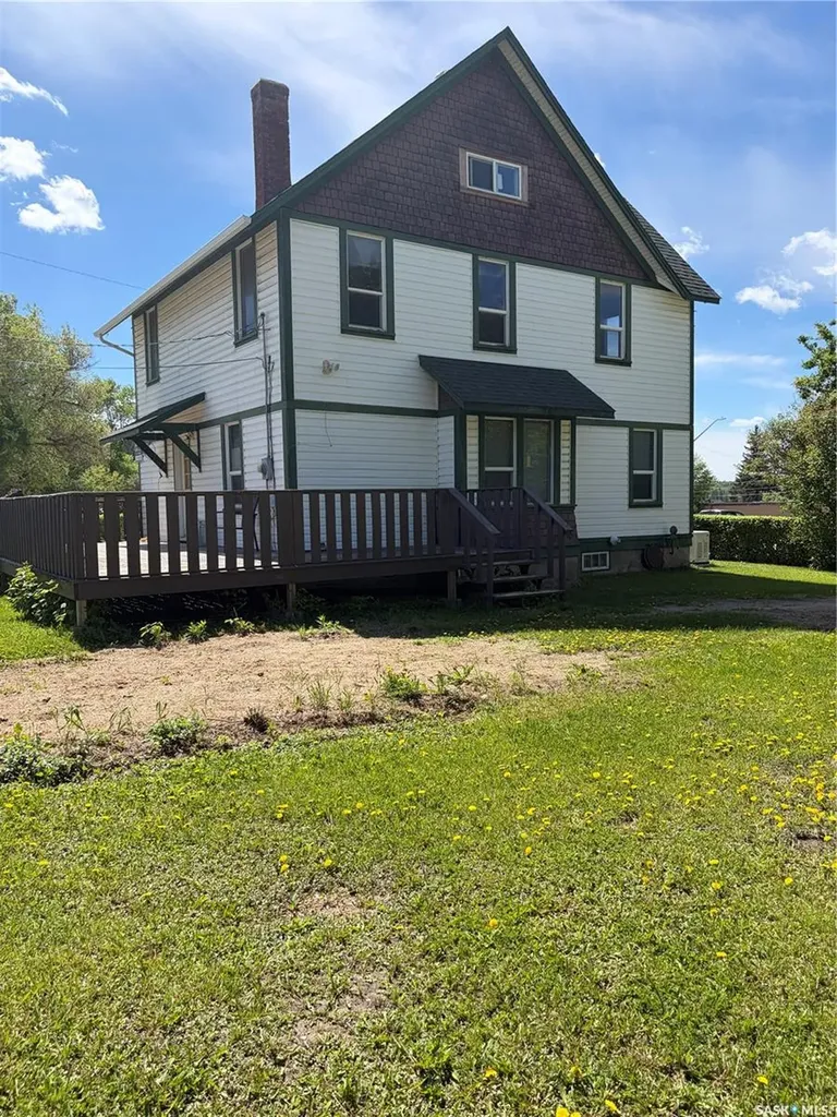 102 2nd Avenue N Big River SK S0J 0E0