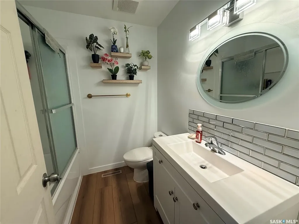 39 Byers Crescent Saskatoon SK S7L 4H1