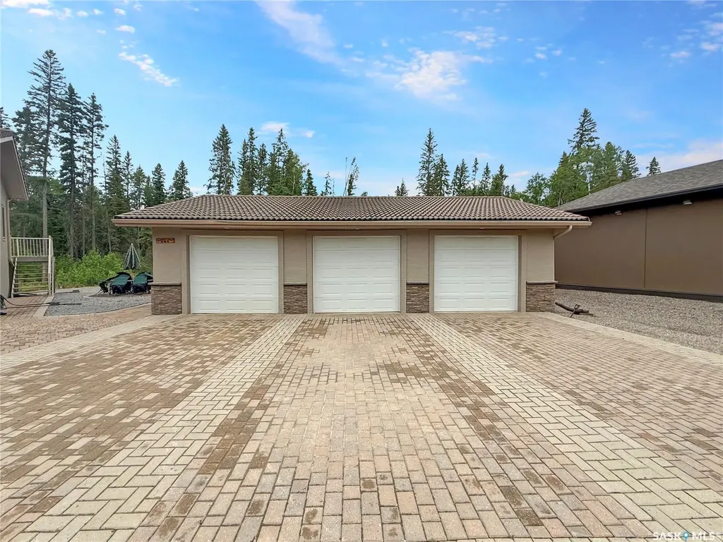 1 Eagle Crescent Candle Lake SK S0J 3E0