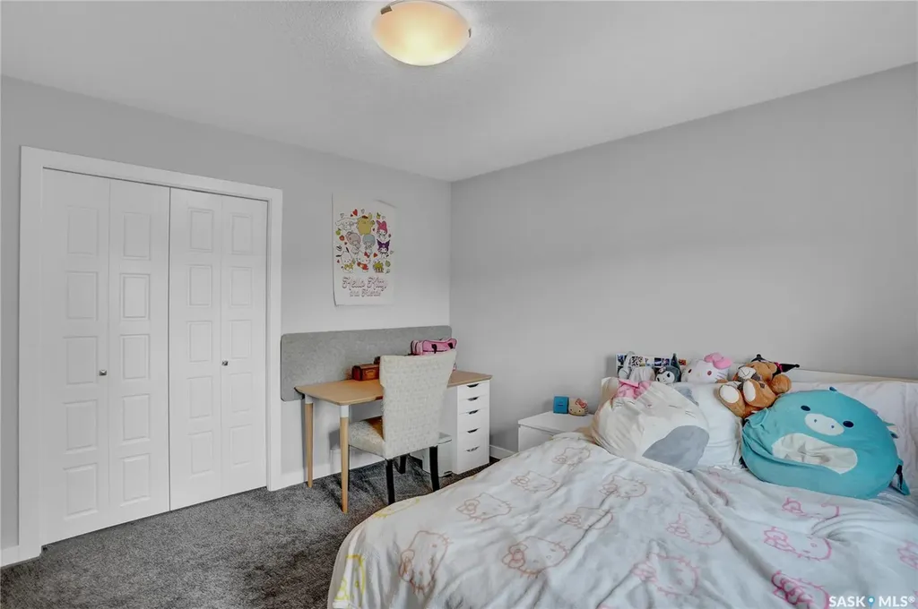 1749 11th Avenue NW Moose Jaw SK S6J 0B3