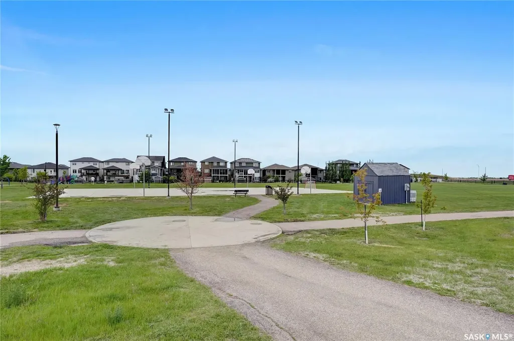 1749 11th Avenue NW Moose Jaw SK S6J 0B3