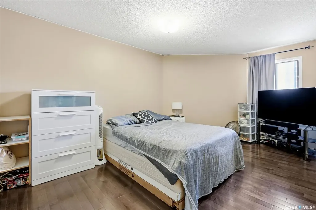 3420 Park Street Regina SK S4V 2M9