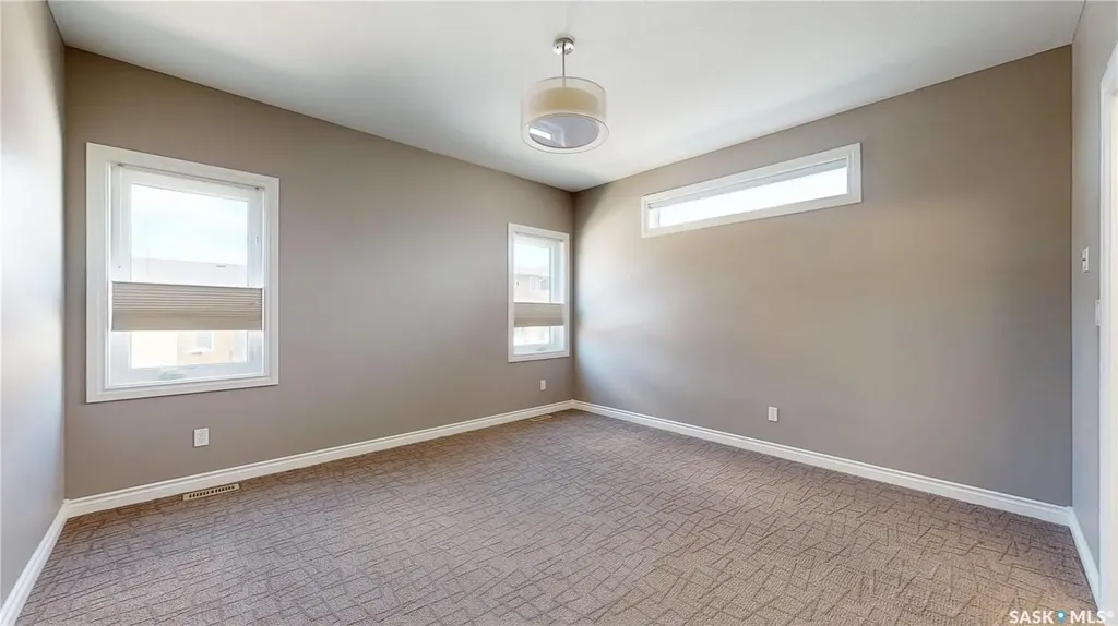 1633 Maple Rose Crescent N Regina SK S4X 0J6