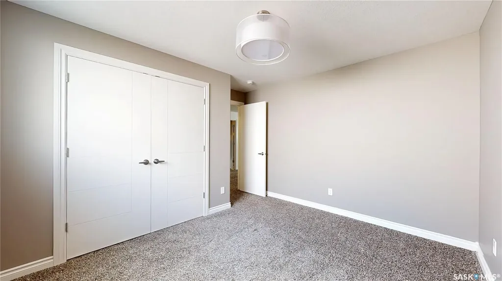 1633 Maple Rose Crescent N Regina SK S4X 0J6