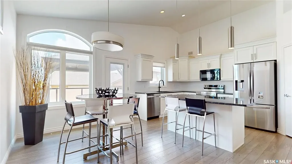 1633 Maple Rose Crescent N Regina SK S4X 0J6