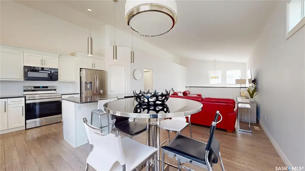 1633 Maple Rose Crescent N Regina SK S4X 0J6