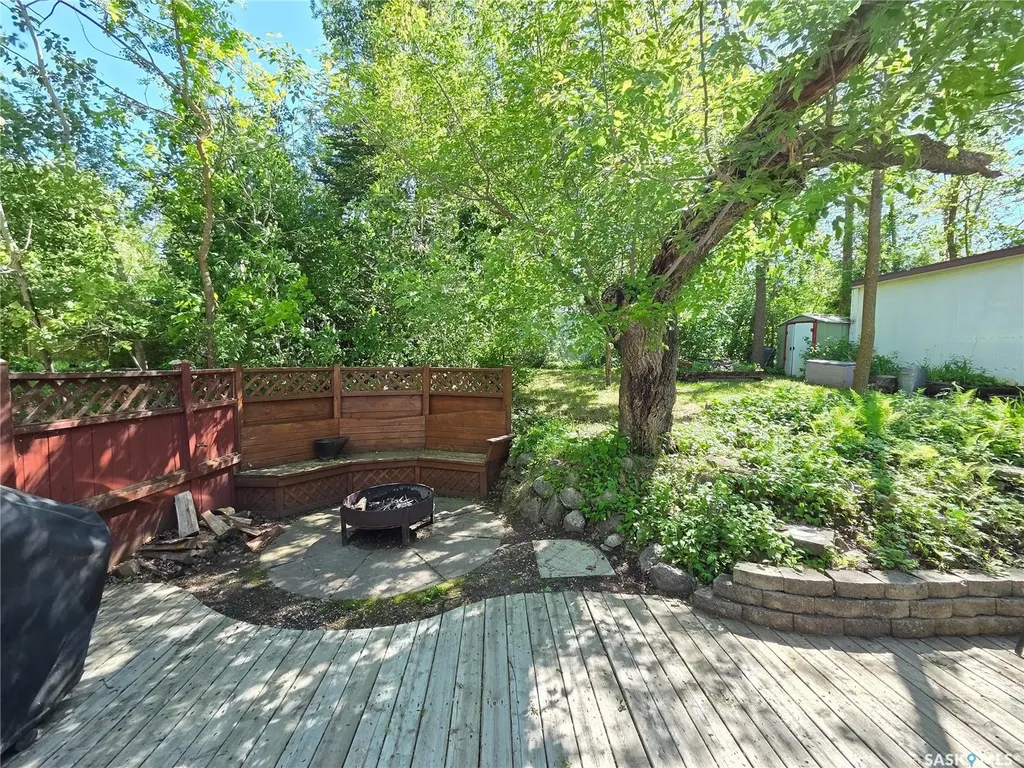 825 Lakeside Avenue White Bear Ir 70 SK S0C 0R0
