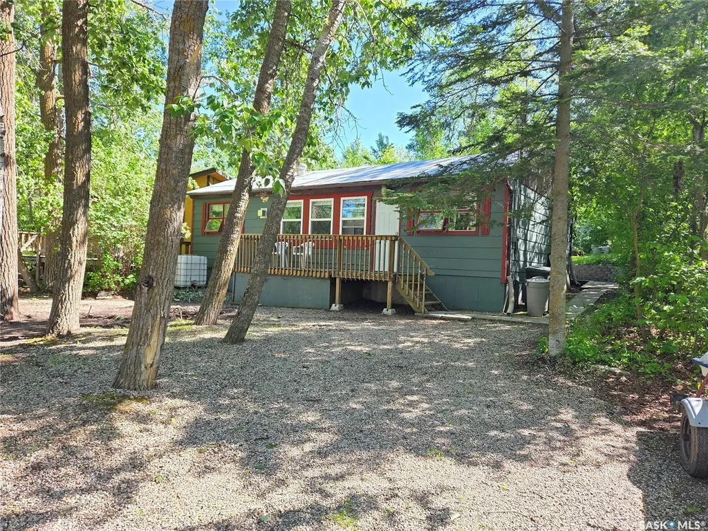 825 Lakeside Avenue White Bear Ir 70 SK S0C 0R0