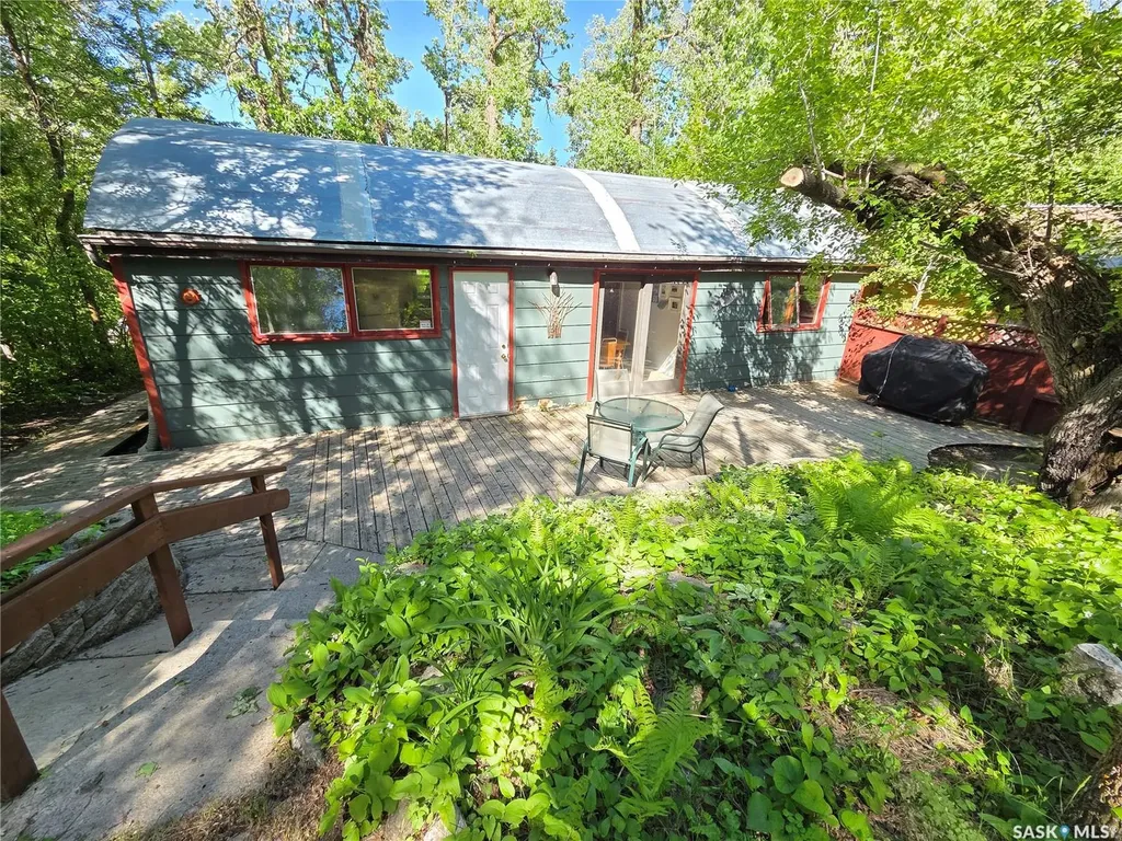 825 Lakeside Avenue White Bear Ir 70 SK S0C 0R0
