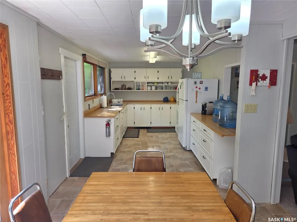 825 Lakeside Avenue White Bear Ir 70 SK S0C 0R0