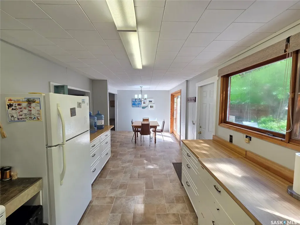 825 Lakeside Avenue White Bear Ir 70 SK S0C 0R0