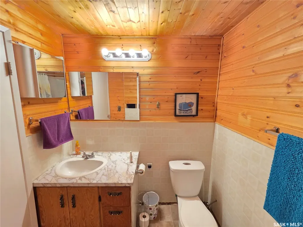 825 Lakeside Avenue White Bear Ir 70 SK S0C 0R0