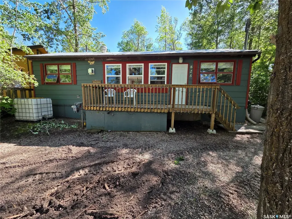 825 Lakeside Avenue White Bear Ir 70 SK S0C 0R0