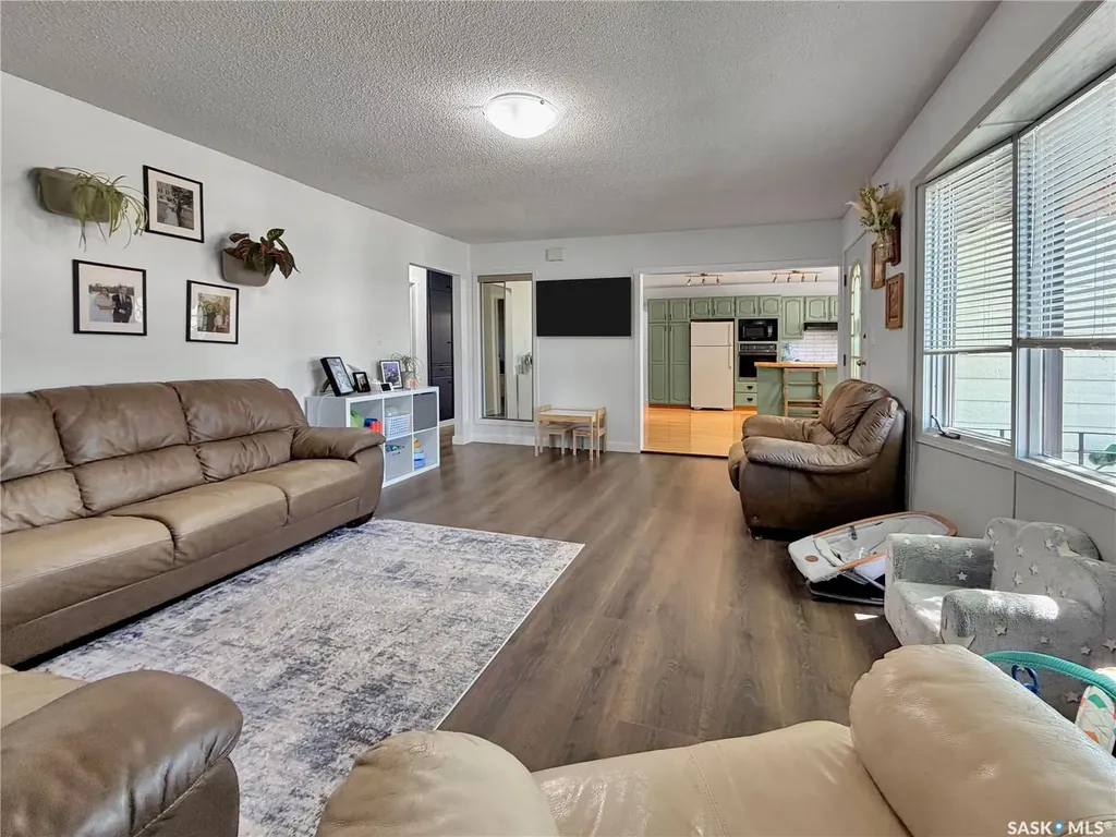 1114 Arcola Street Esterhazy SK S0A 0X0