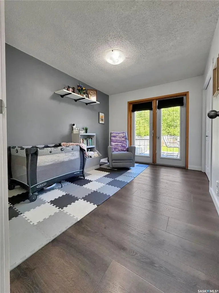 1114 Arcola Street Esterhazy SK S0A 0X0