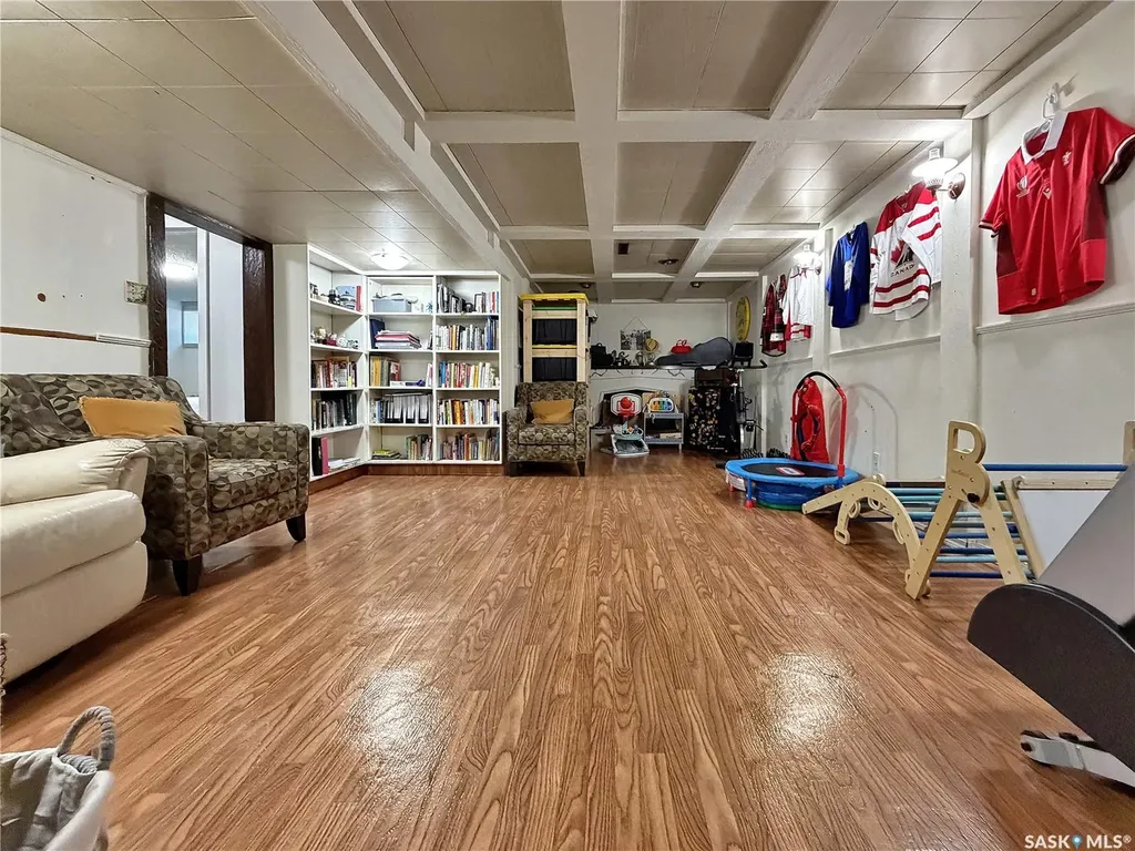 1114 Arcola Street Esterhazy SK S0A 0X0