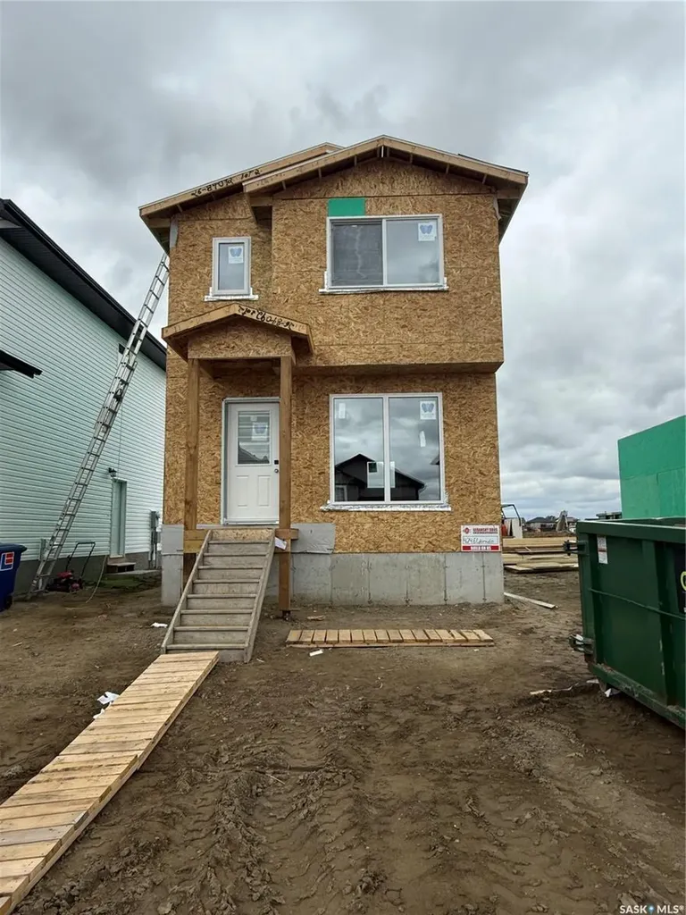 422 Eldorado Street Warman SK S0K 4S0